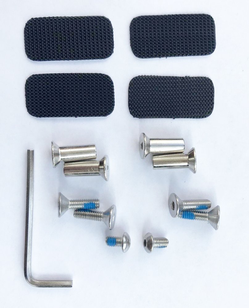 Болты LEATT Bolt kit complete C-Frame (Pair) Болты LEATT Bolt kit complete C-Frame (Pair)